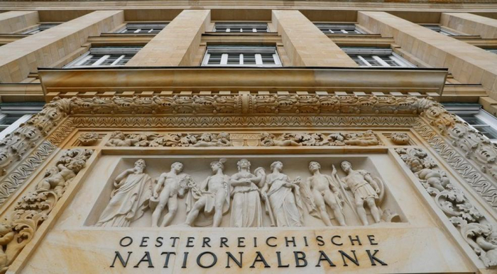Österreichs Notenbank sieht zarte Konjunkturbelebung - Warnung vor Risiken