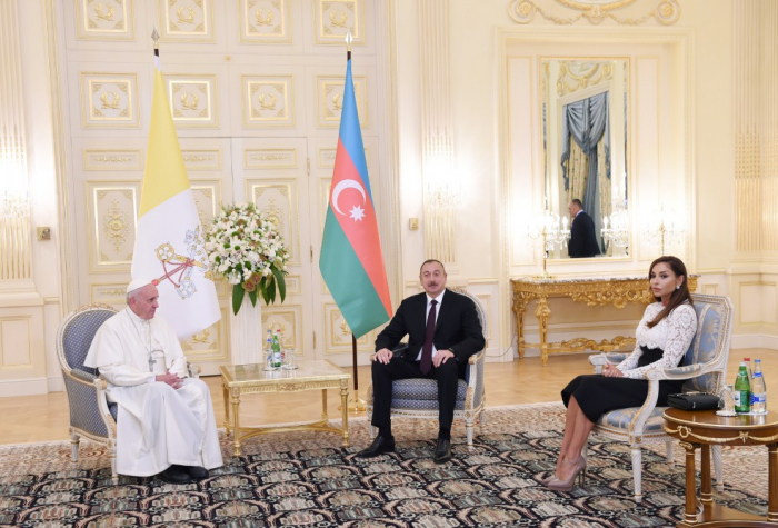  Vatican : le président Ilham Aliyev rencontre le pape François - PHOTOS