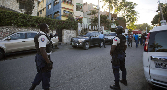Gobierno suspende carnaval de Haití tras tiroteo letal entre militares y policías
