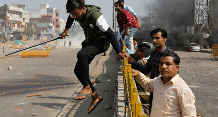   Tensión en Nueva Delhi tras disturbios con muertos y heridos durante visita de Trump  