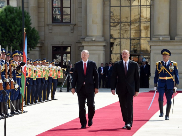  Erdogans offizielle Begrüßungszeremonie in Baku  