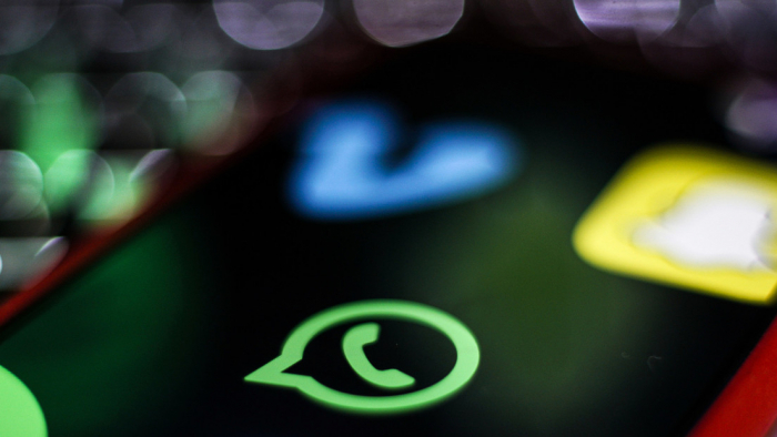     WhatsApp     está preparando el modo oscuro para su versión web