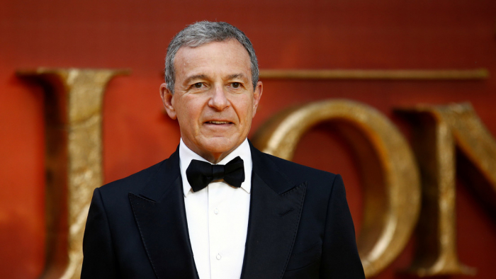 Renuncia el CEO de Disney, Bob Iger, tras 15 años en el cargo