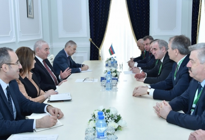 Head of Azerbaijan CEC meets with Russian delegation