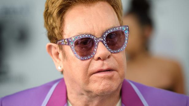 Elton John interrompt brusquement un concert à Auckland en raison d