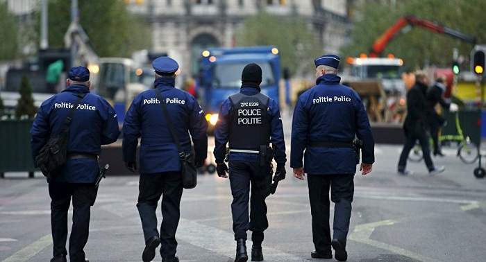 Belgique: une femme blessée par la police après avoir attaqué deux passants