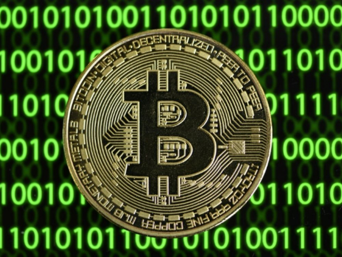 Le bitcoin dépasse les 10.000 dollars pour la première fois depuis septembre