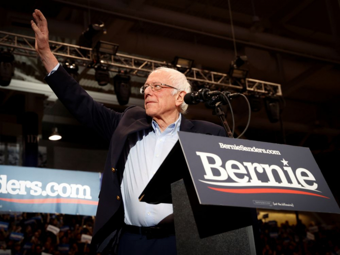   USA 2020:   Bernie Sanders dépasse Joe Biden dans un sondage
