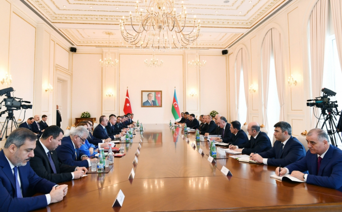 Rat für strategische Zusammenarbeit zwischen Aserbaidschan und der Türkei findet statt 