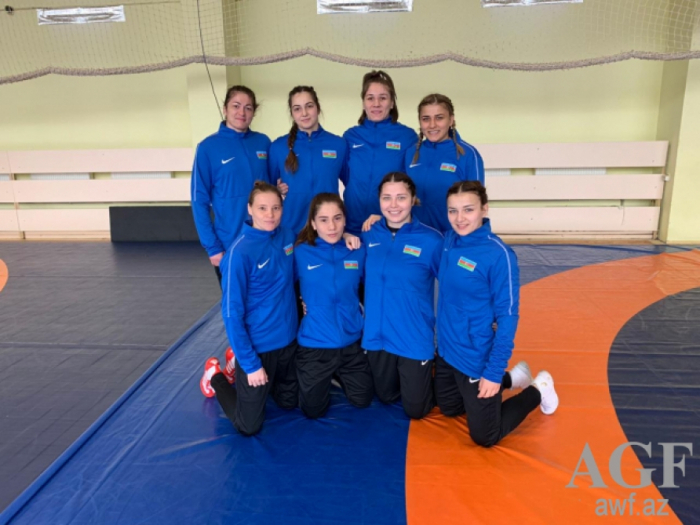   Luchadoras azerbaiyanas participan en el Campeonato Europeo que se celebra en Roma  