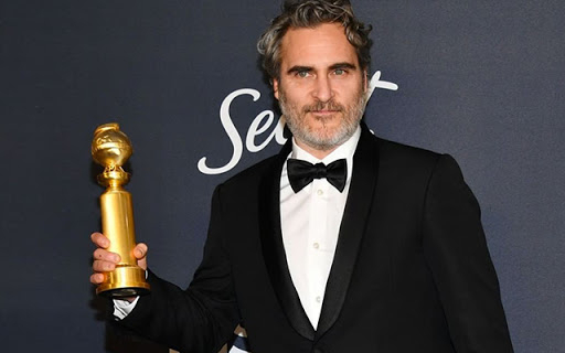     Oscars 2020 :   Joaquin Phoenix remporte le prix du meilleur acteur  