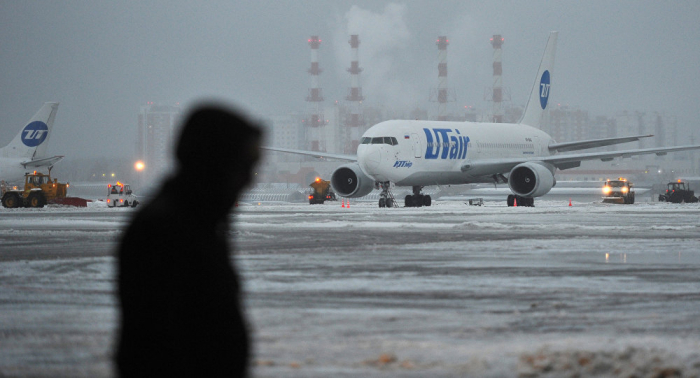 Watch Boeing-737 with 94 people on board dramatically crash land in Russia