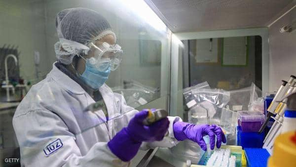 عالم روسي: هكذا "يخدع" فيروس كورونا خلايا الجسم