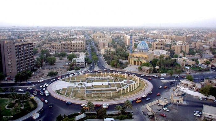العراق يمدد حظر التجول لكبح انتشار وباء كورونا