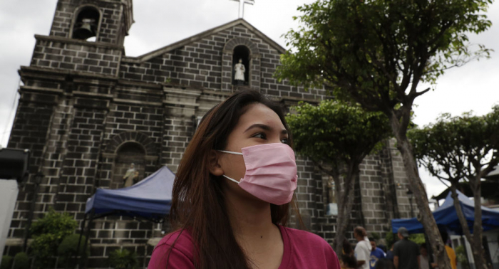 الفلبين: فرض إجراءات العزل المنزلي "لنقي أنفسنا من أنفسنا"