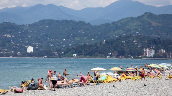 Festsitzende deutsche Touristen werden aus dem Ausland zurückgeholt