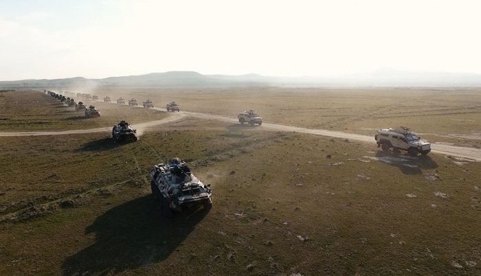   Azerbaijan: Troops involved in exercises move to operational areas -   VIDEO    