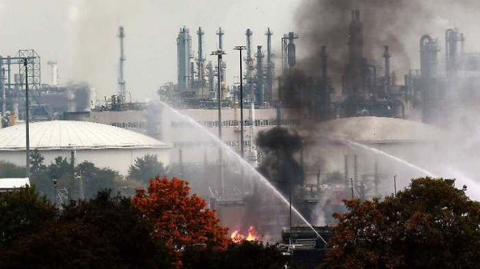   Mindestens 26 Verletzte nach Explosion bei Chemiekonzern in Südkorea –   Foto und Video    