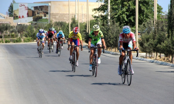  En Bakú se suspendió la carrera de bicicletas 