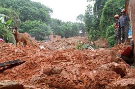   Al menos 18 muertos y 30 desaparecidos tras las fuertes lluvias en el sur de Brasil  