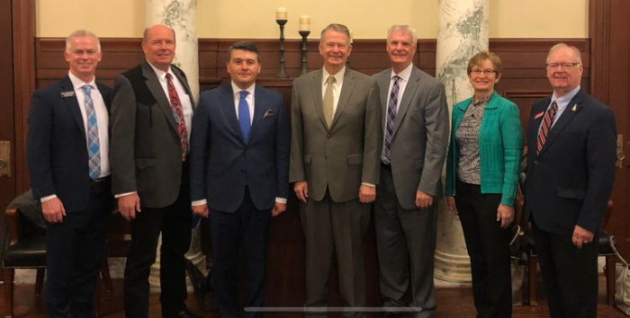   Azerbaijan’s consul general meets governor of U.S. State of Idaho  