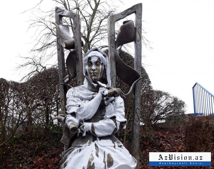     Churschidbanu             Natavans Statue   in Belgien dem Vandalismus ausgesetzt -   FOTOS    