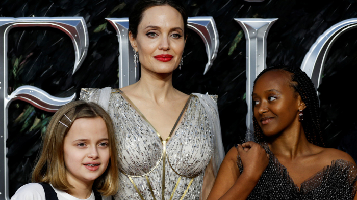 Angelina Jolie revela que dos de sus hijas fueron sometidas a intervenciones quirúrgicas