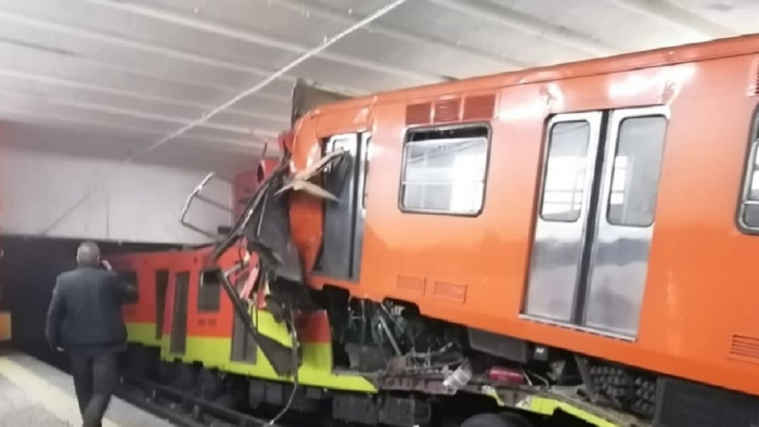   El choque de trenes en el Metro de México deja al menos un muerto y decenas de heridos  