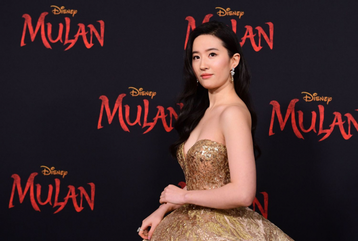 Mulán, la nueva heroína de Disney que viene de Wuhan