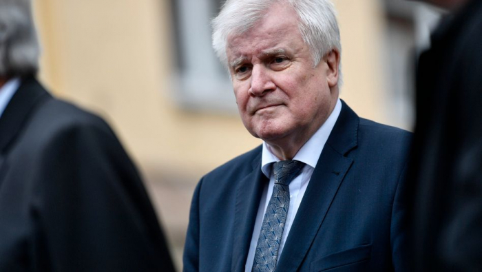 Seehofer fordert europäische Koordinierung bei Einreisekontrollen