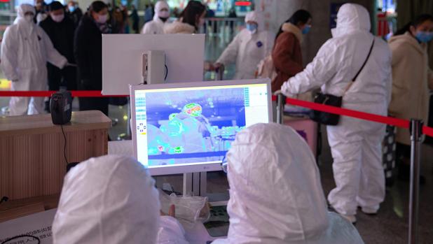 La OMS urge a los países a hacer pruebas masivas para detectar contagiados