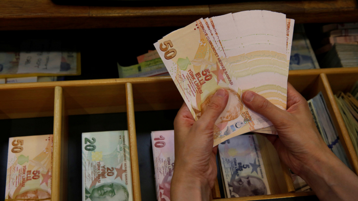   Una empresa de Turquía desarrolla un cajero automático que desinfecta el dinero hasta del covid-19  
