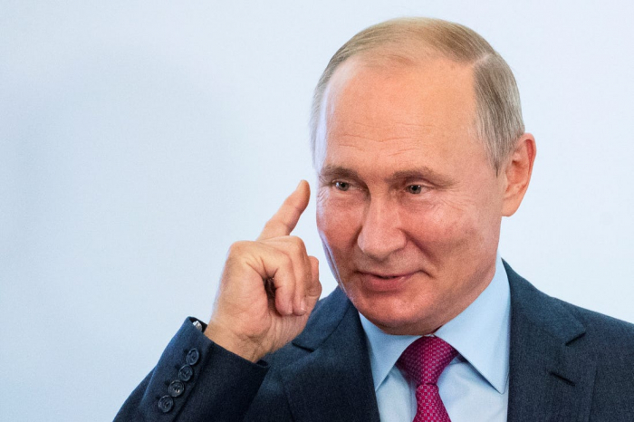 “Mən də koronavirusa yoluxa bilərəm” -  Putin  