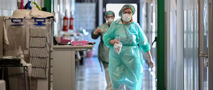 كوبا ترسل فريقا طبيا لإيطاليا لمحاربة فيروس كورونا
