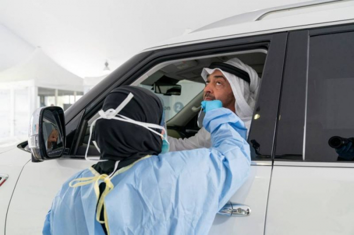 Nouveau coronavirus : un test "en cinq minutes" pour automobilistes aux Émirats