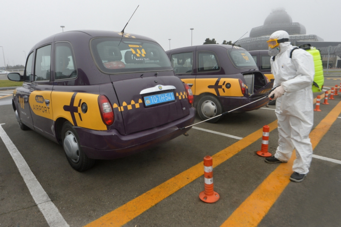 Disinfection work carried out in taxis providing services at Heydar Aliyev International Airport