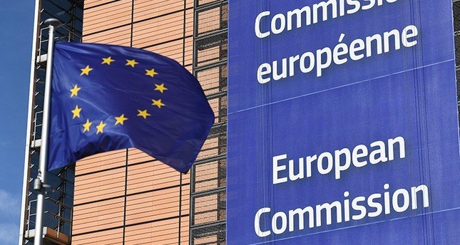 European Commission to propose 25-bln-euro initiative to fight COVID-19