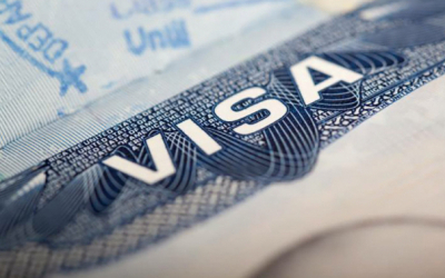   السفارة الفرانسية تتوقف عن إصدار التأشيرات  