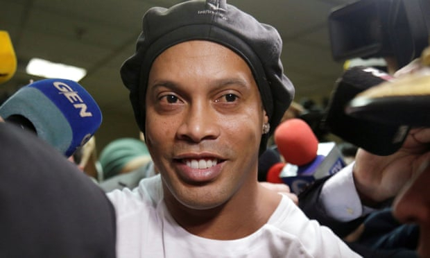 Ronaldinho arrested in Paraguay over fake passport row