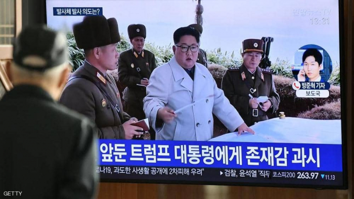 للمرة الثانية في أسبوع.. زعيم كوريا يشرف على تجربة صاروخية
