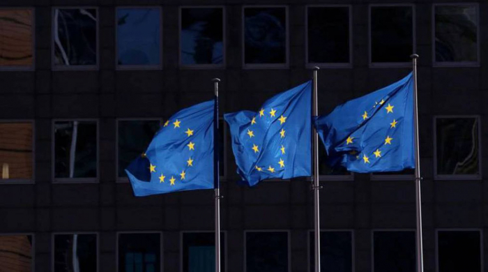París y Berlín buscan un pacto de mínimos tras el fiasco del Eurogrupo