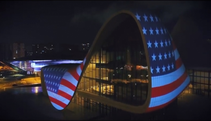   El Centro Heydar Aliyev apoya a EE.UU.  
