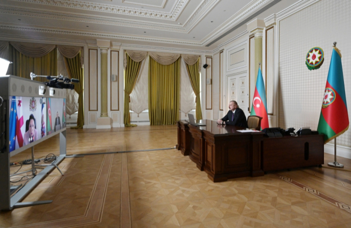   Ilham Aliyev spricht mit Zurabishvili in einem Videolink  
