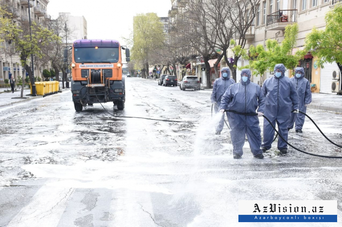  Baku Straßen werden desinfiziert -  FOTOS, VIDEO  