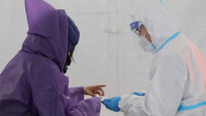 Coronavirus: Immunity passports ‘could increase virus spread’