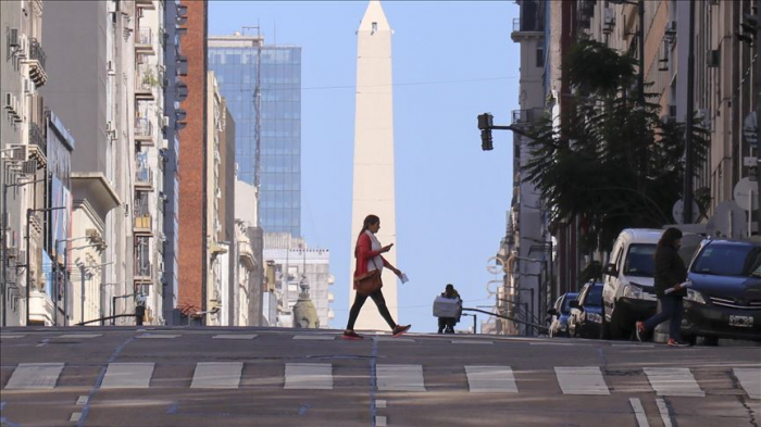 Argentina extiende la cuarentena en las grandes ciudades hasta el 10 de mayo