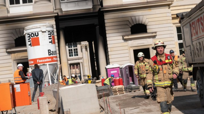   Brand in Neubau von Stadtschloss  