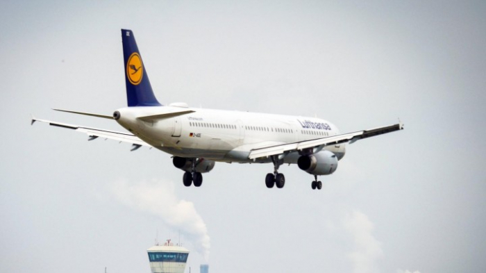 Lufthansa-Piloten bieten Gehaltsverzicht wegen Corona-Krise an