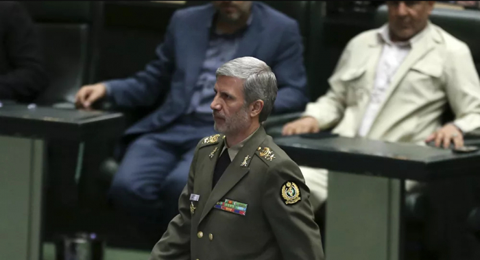وزير الدفاع الإيراني يرد على تهديد ترامب: قواتنا المسلحة جاهزة