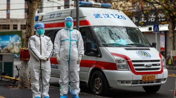Almatıda 2 həkim, 10 tibb bacısı virusa tutulub